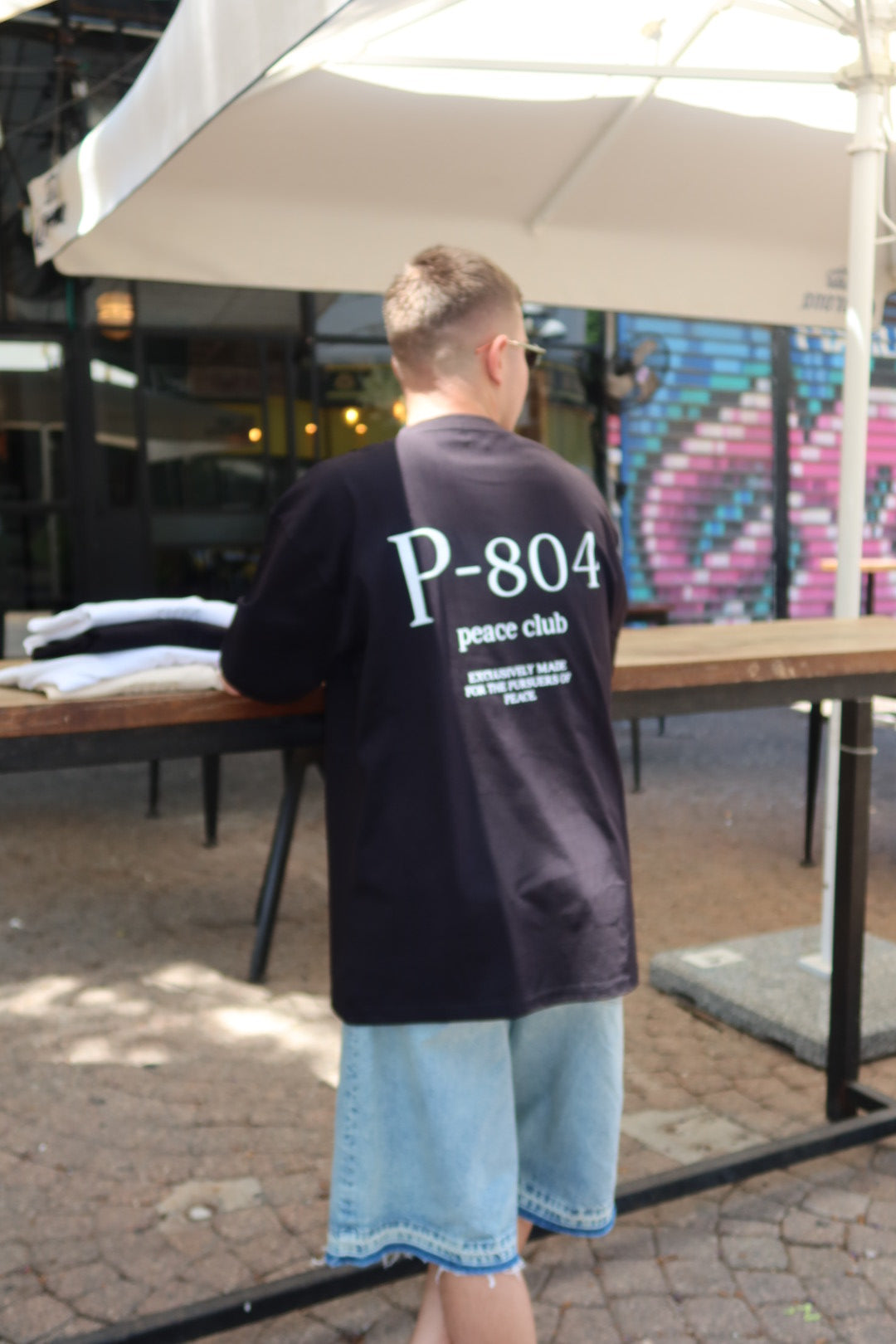 טי P804 שחורה